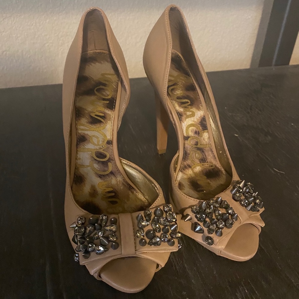 Sam Edelman pumps